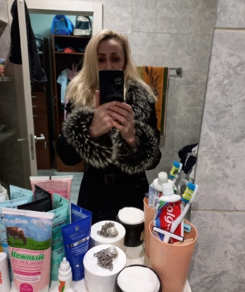 Сексуальная блондинка приглашает в гости для приятного времяпровождения в уютной обстановке. Мои нежные руки и горячее тело подарят тебе море удовольствия. 1063, 42 года